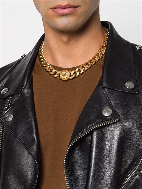 versace kette rückseite|farfetch Versace pendants.